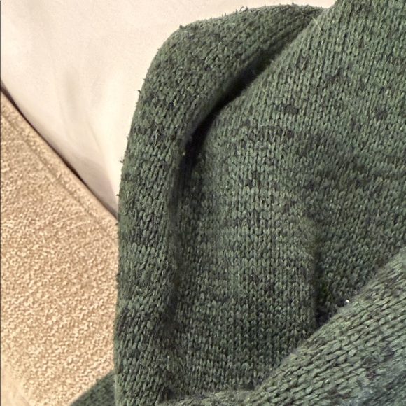 Champion Green Zip-Up Sweater - Picture 7 of 7